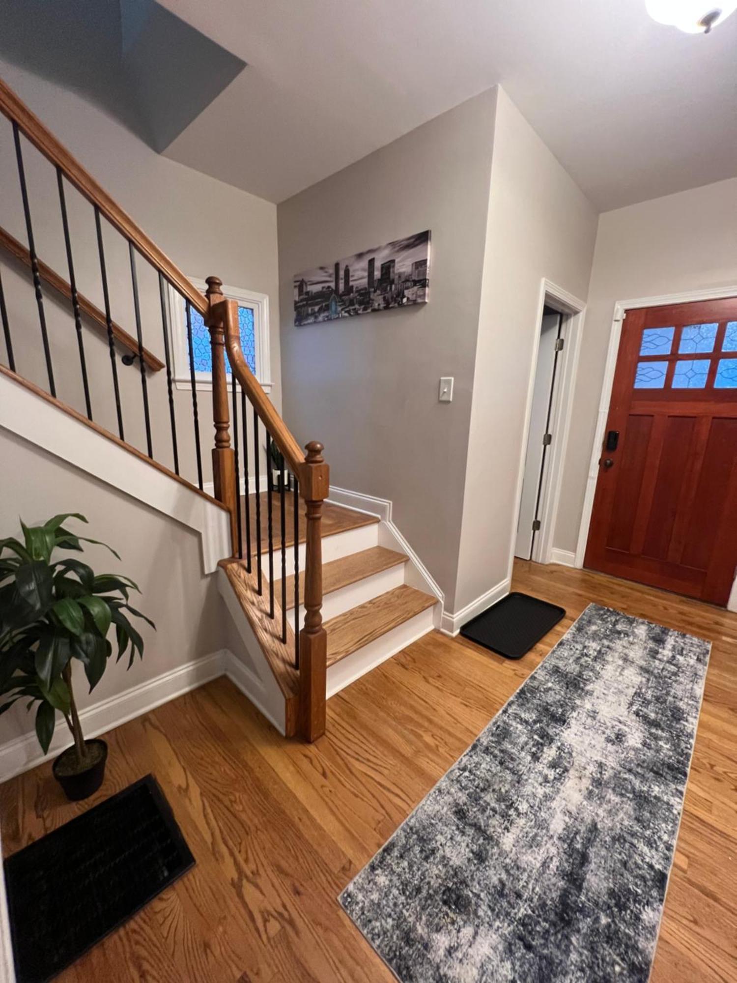 Holiday home Spacious Gorgeous 3bd With Large Deck Close To Everything