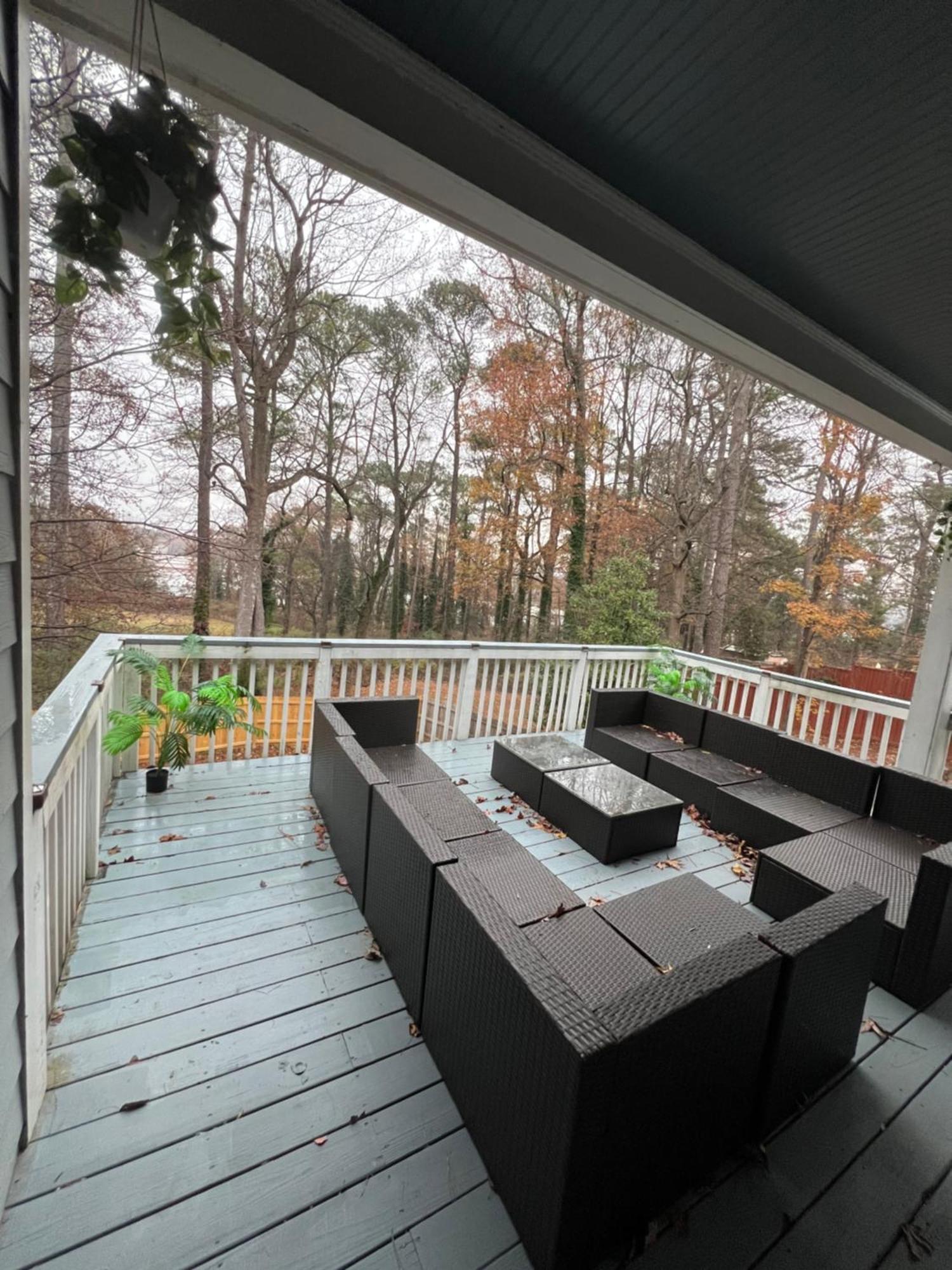Spacious Gorgeous 3bd With Large Deck Close To Everything Casa vacanze